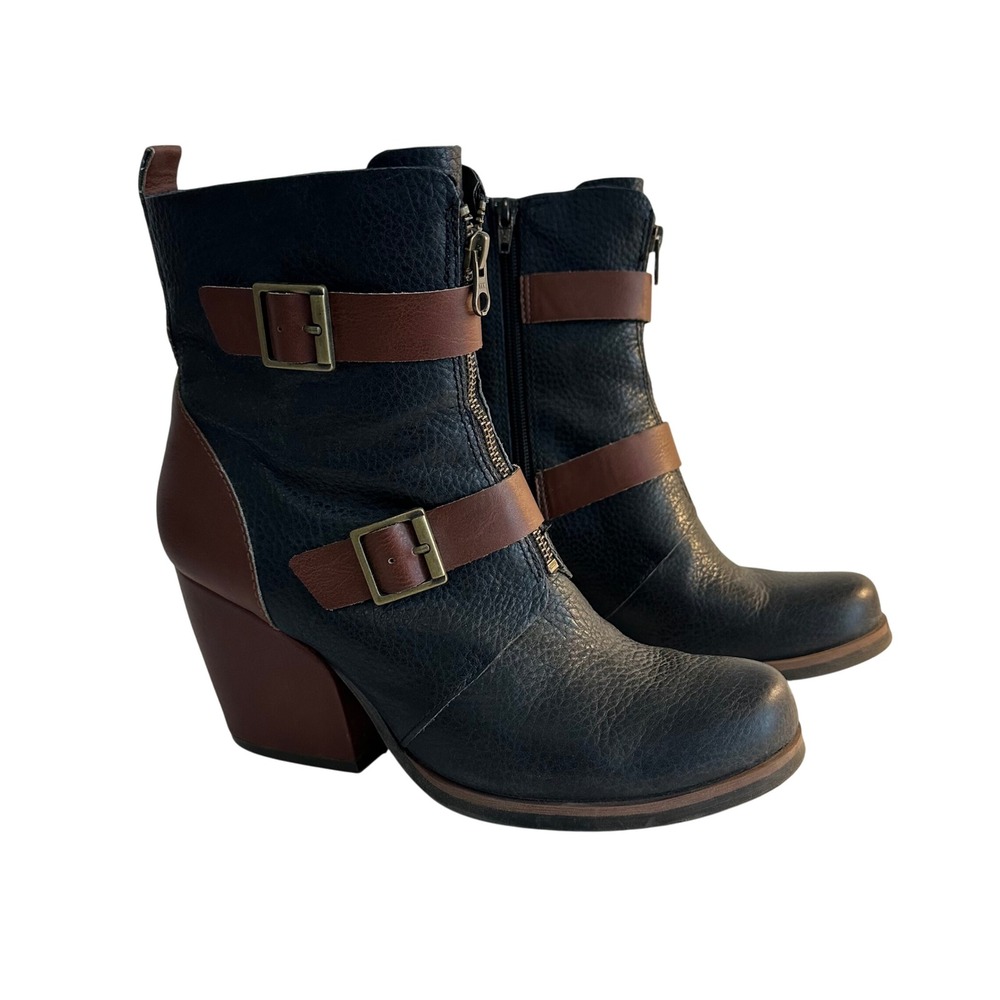 Korks Two Toned Leather Ankle Boots‎ Size 9M Black Brown Heel Buckle Zip Closure